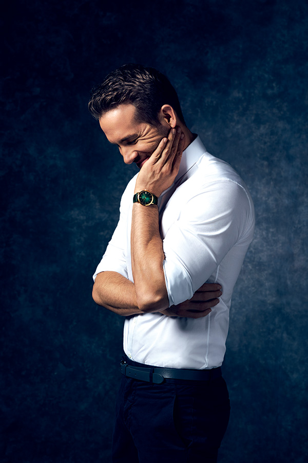 Ambassador Ryan Reynolds wears the 40mm Altiplano 60th Anniversary with a green dial